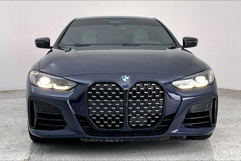 Used 2023 BMW M440i Coupe w/ Premium Package RWD image 3