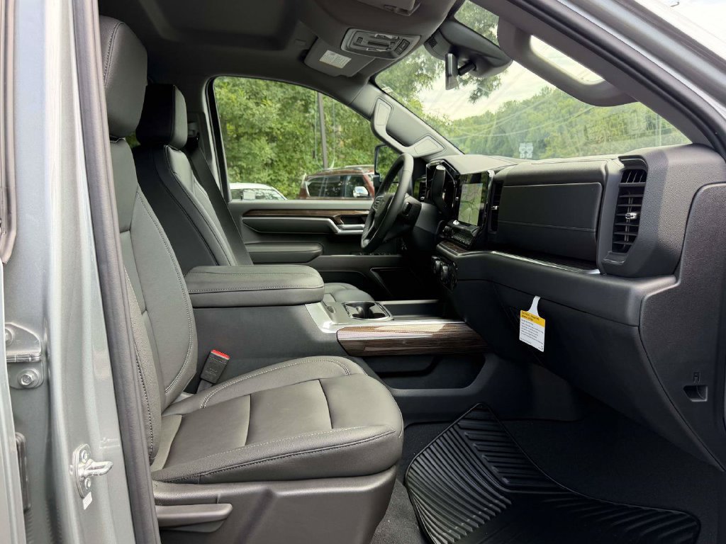 New 2026 Chevrolet Silverado 2500 LT w/ Trail Boss Package AWD/4WD image 11
