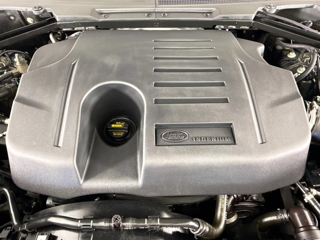 Used 2023 Land Rover Defender 110 X-Dynamic SE AWD/4WD image 26
