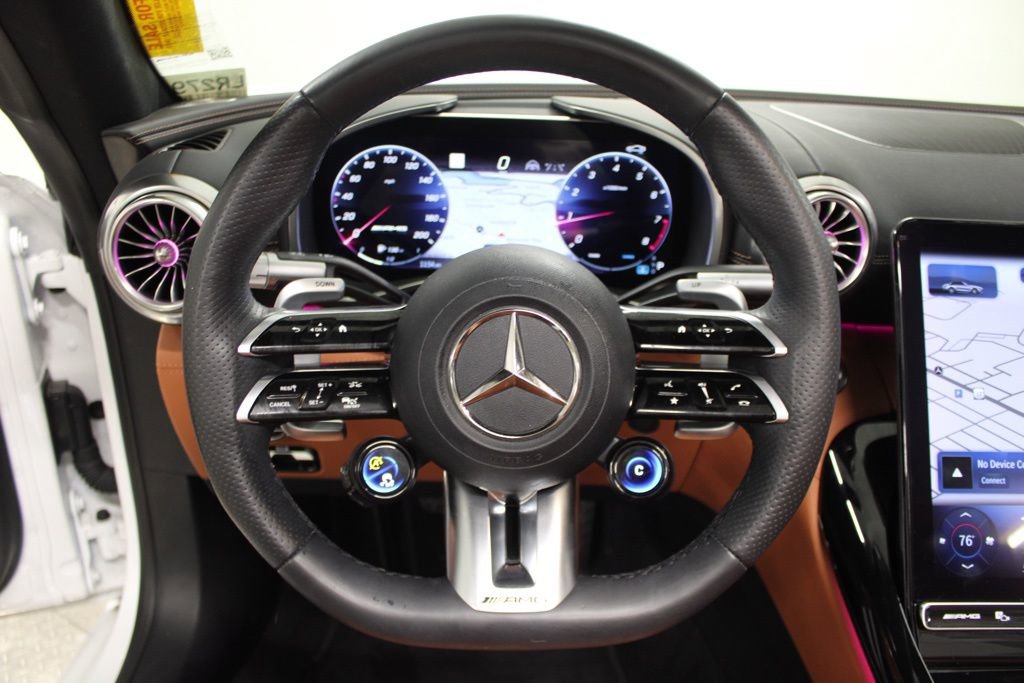 Used 2024 Mercedes-Benz SL 43 AMG image 23