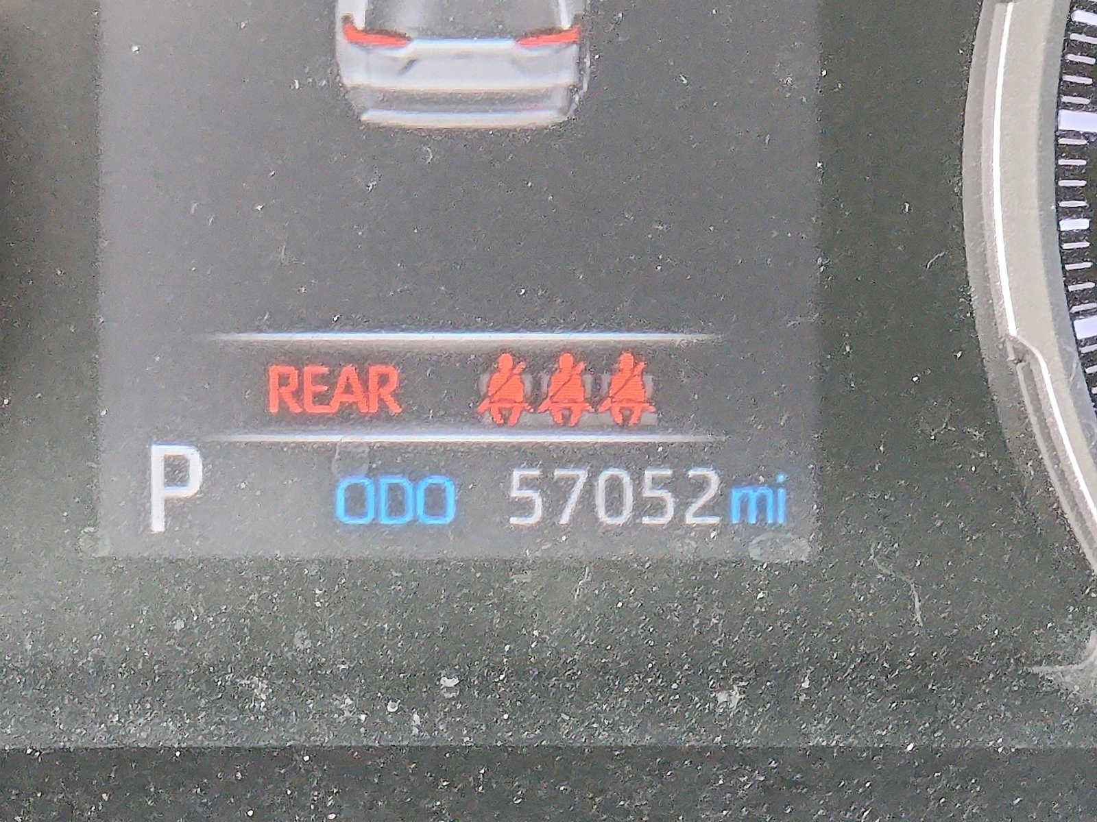 Used 2021 Toyota RAV4 XLE w/ XLE Grade Weather Package image 18