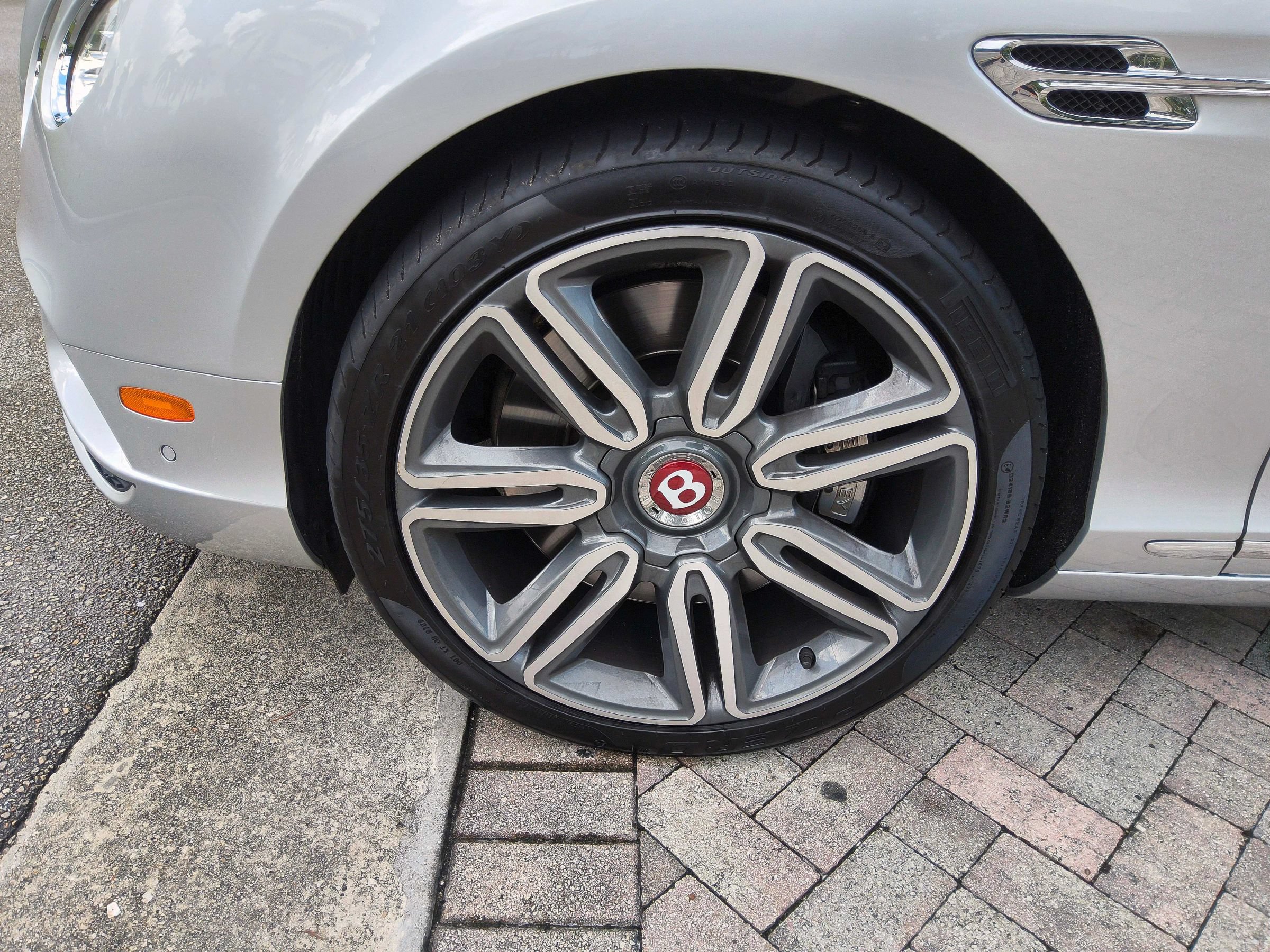 Used 2016 Bentley Continental GT AWD/4WD image 57
