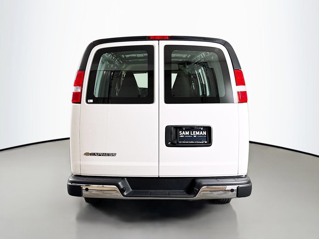 New 2026 Chevrolet Express 2500 w/ Driver Convenience Package RWD image 6