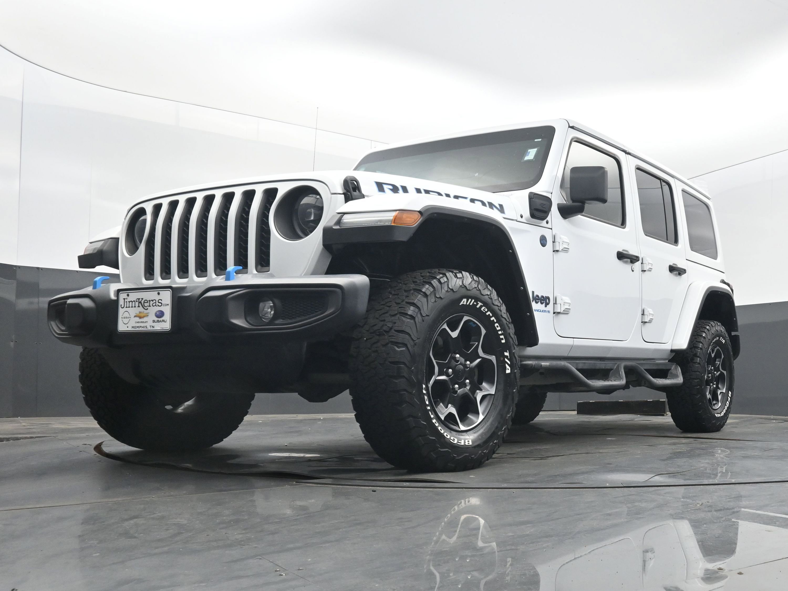 Used 2023 Jeep Wrangler Unlimited Rubicon 4xe w/ Cold Weather Group image 28