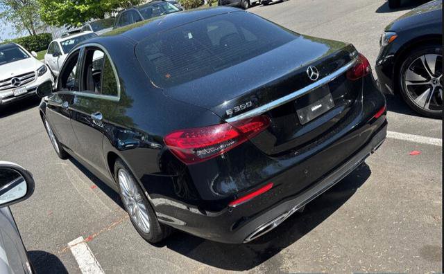 Used 2022 Mercedes-Benz E 350 4MATIC Sedan image 4