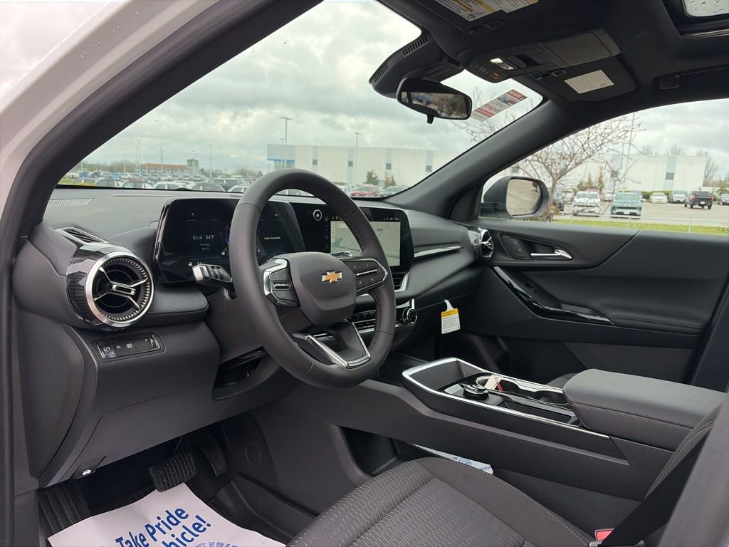 New 2026 Chevrolet Equinox LT w/ LPO, Floor Liner Package FWD image 47
