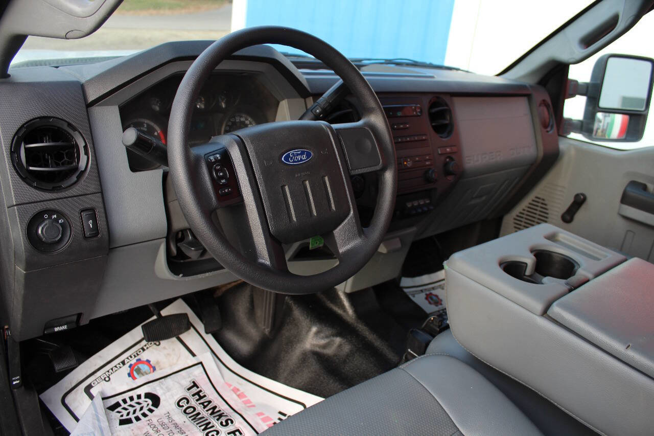 Used 2012 Ford F350 XL image 10
