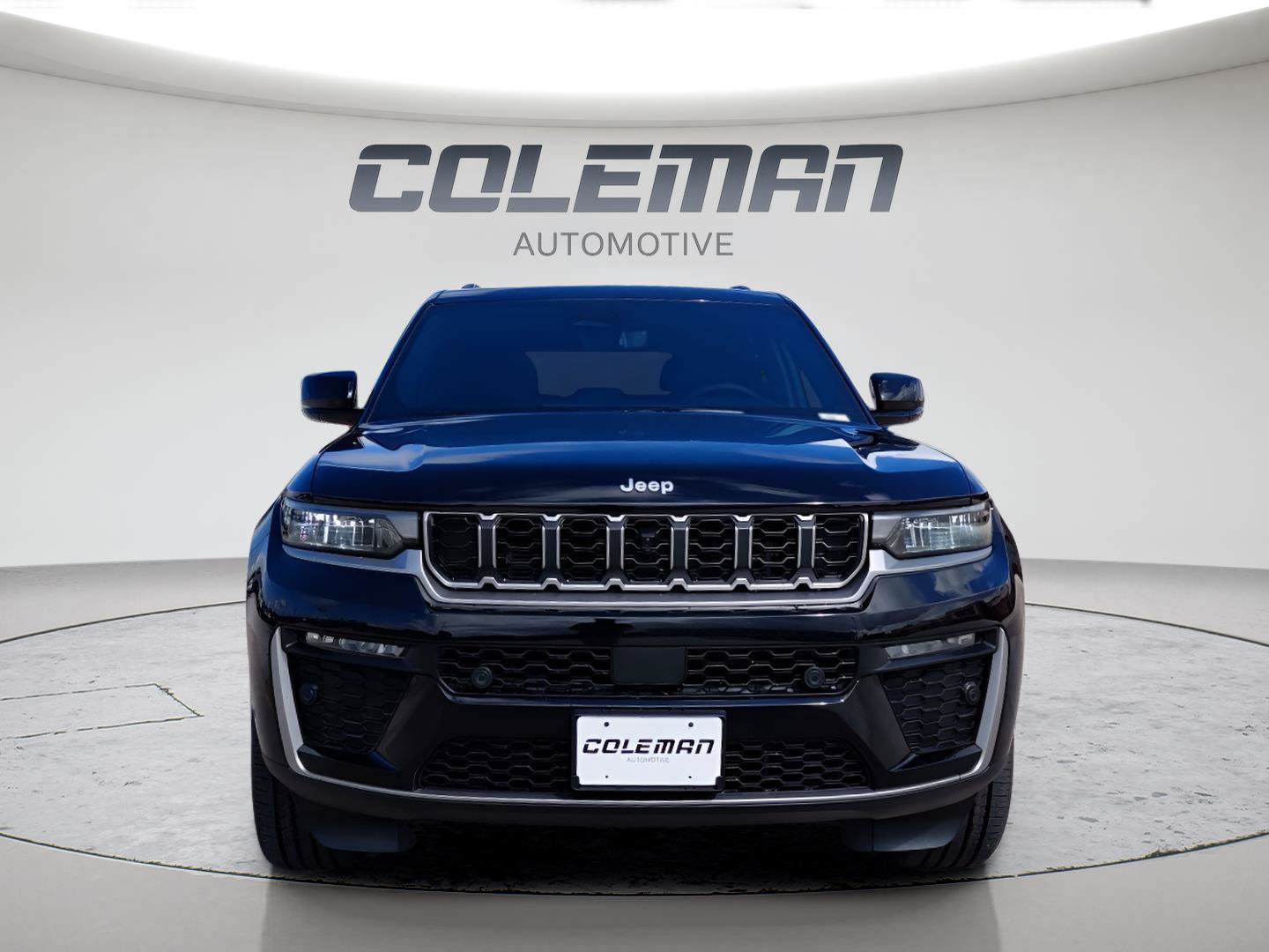 New 2026 Jeep Grand Cherokee Limited w/ Luxury Tech Group II AWD/4WD image 8