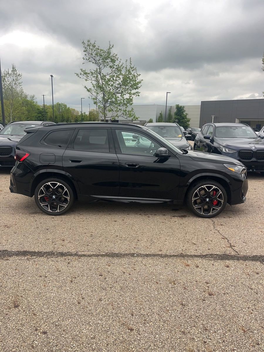 Used 2024 BMW X1 M35i w/ Premium Package AWD/4WD image 3
