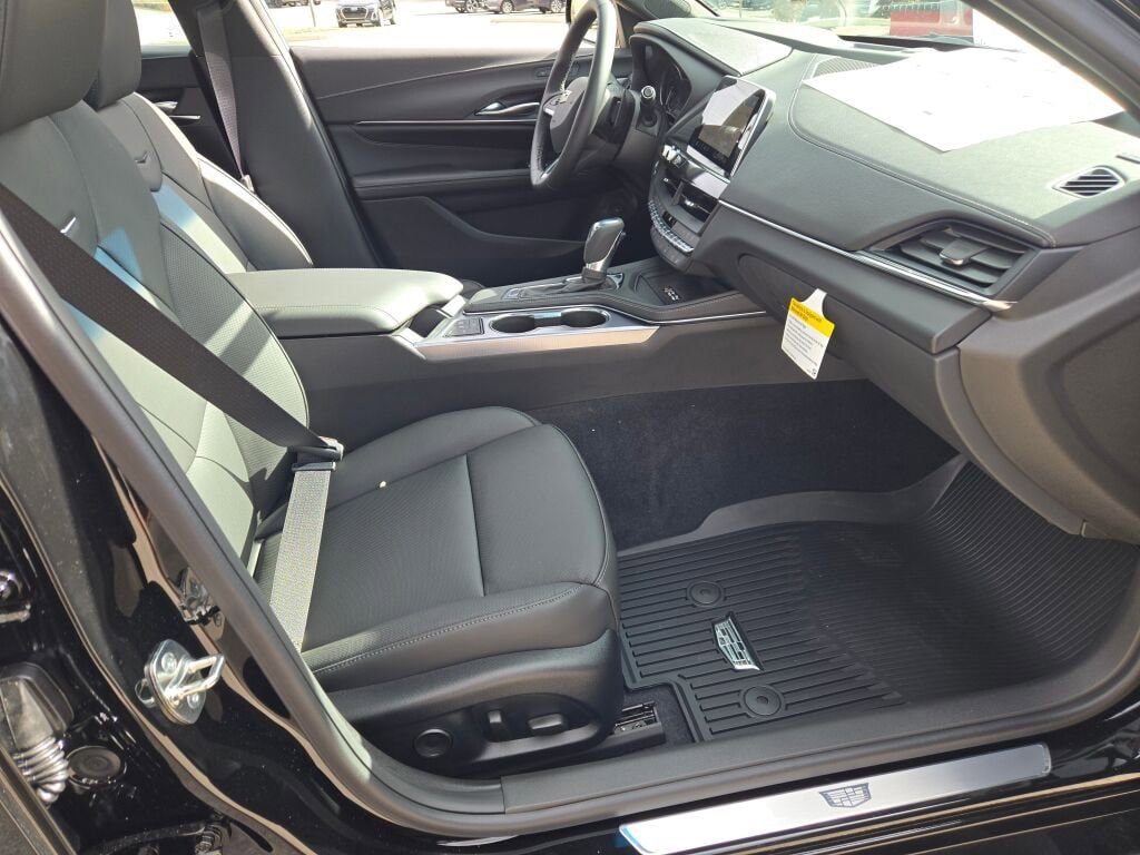 New 2026 Cadillac CT4 Premium Luxury image 6