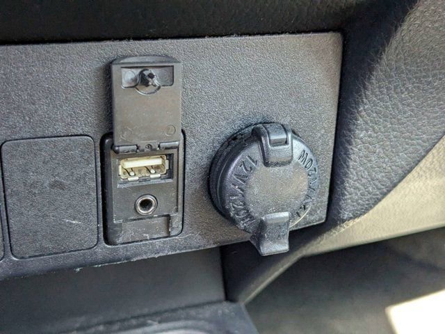 Used 2017 Toyota RAV4 XLE FWD image 22