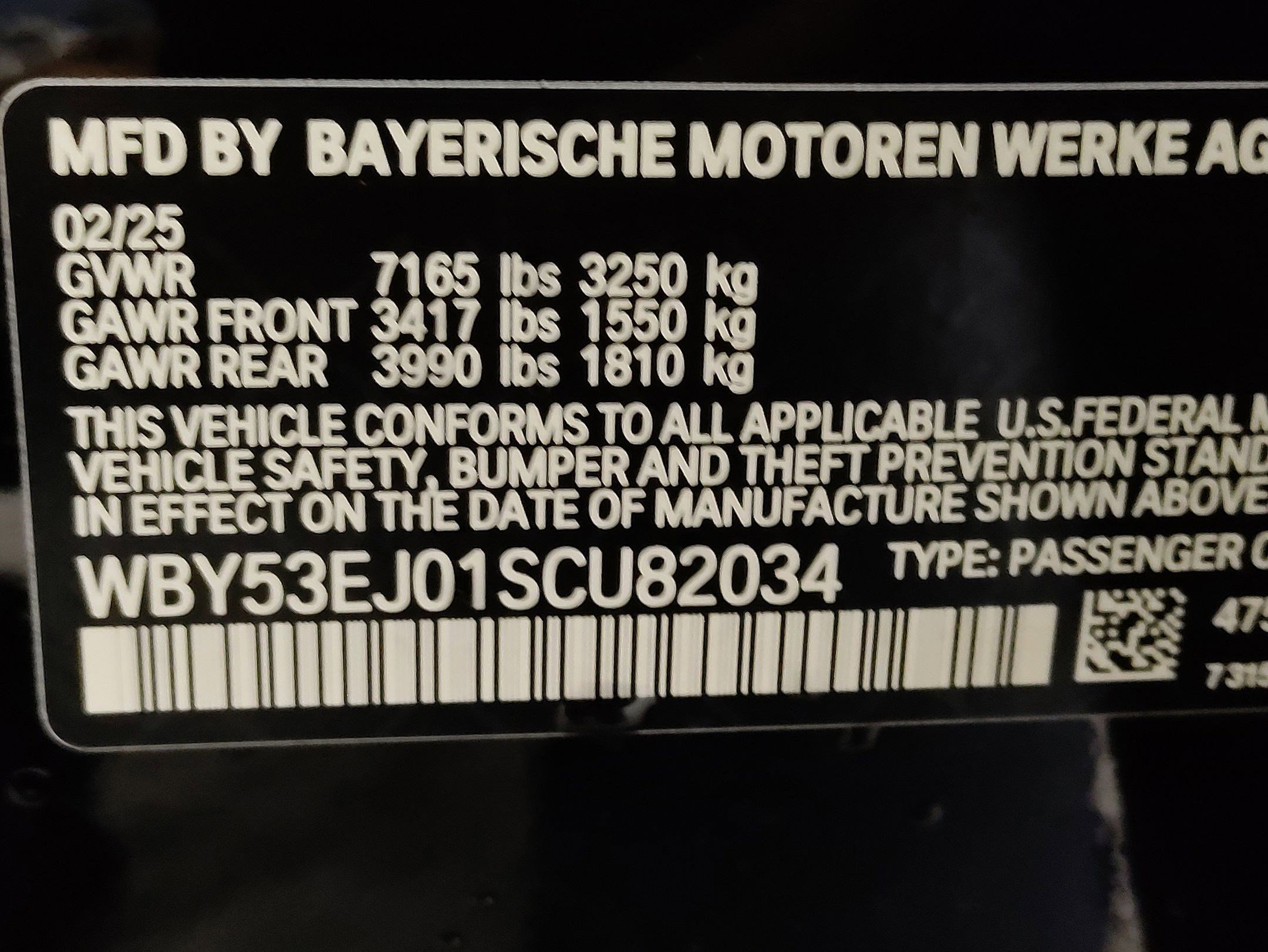 Used 2025 BMW i7 xDrive60 w/ Premium Package image 25