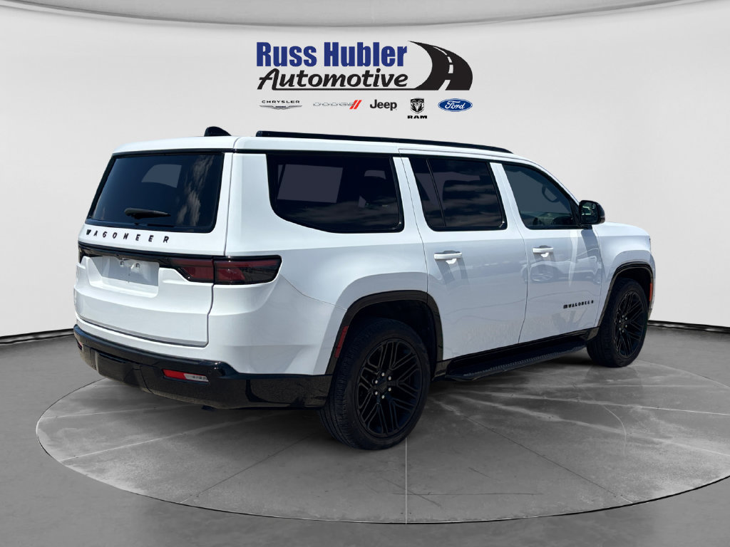Used 2024 Jeep Wagoneer Series II AWD/4WD image 7