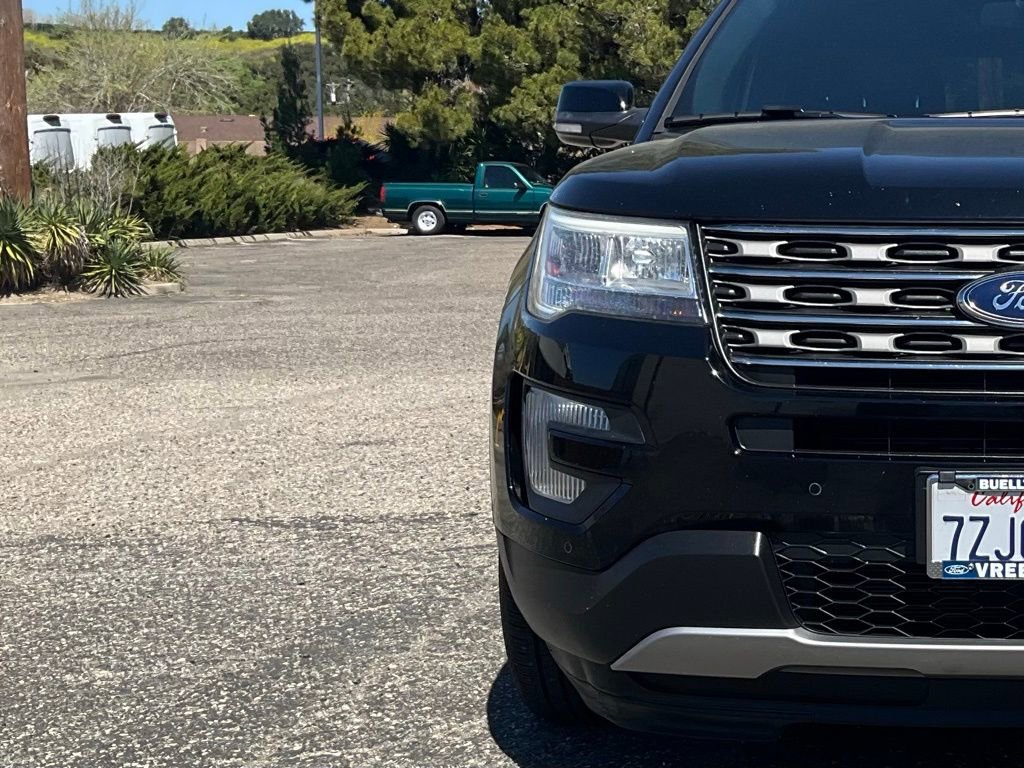 Used 2017 Ford Explorer XLT w/ Equipment Group 202A image 51