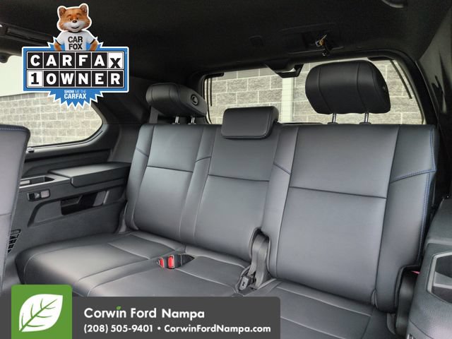 Used 2025 Toyota Sequoia Platinum AWD/4WD image 27