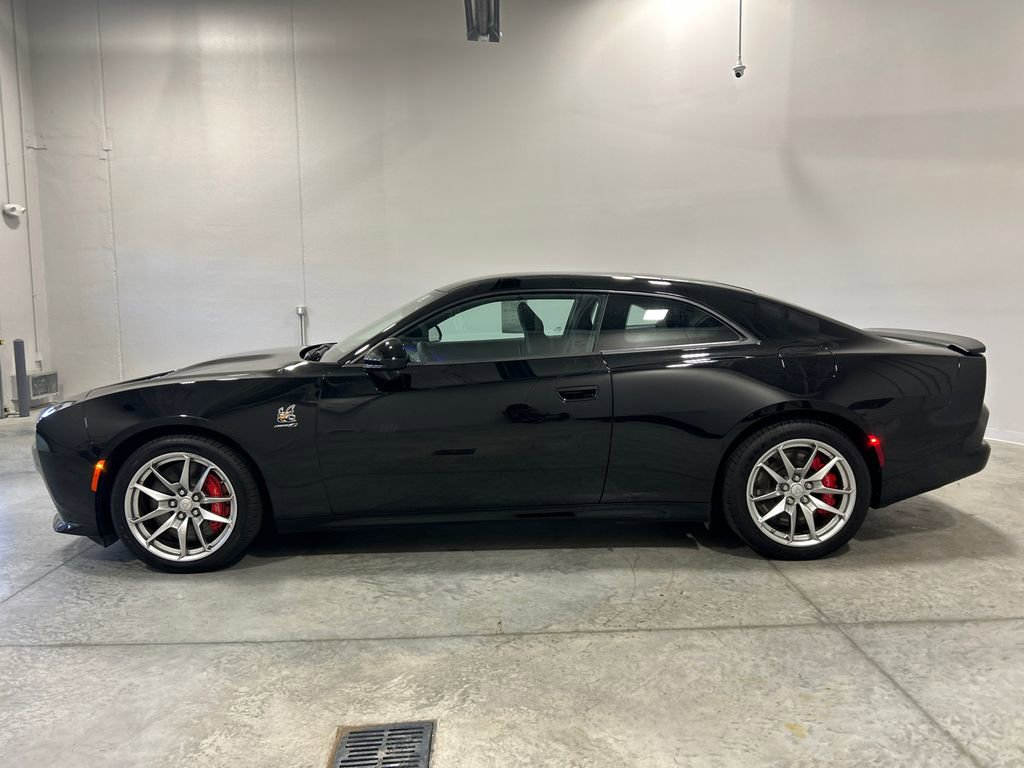 Used 2024 Dodge Charger Daytona Scat Pack w/ Plus Group AWD/4WD image 9