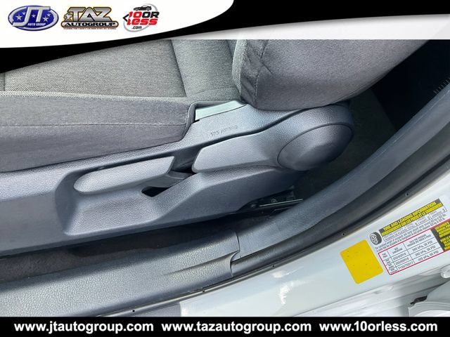 Used 2025 Toyota Camry LE FWD image 12