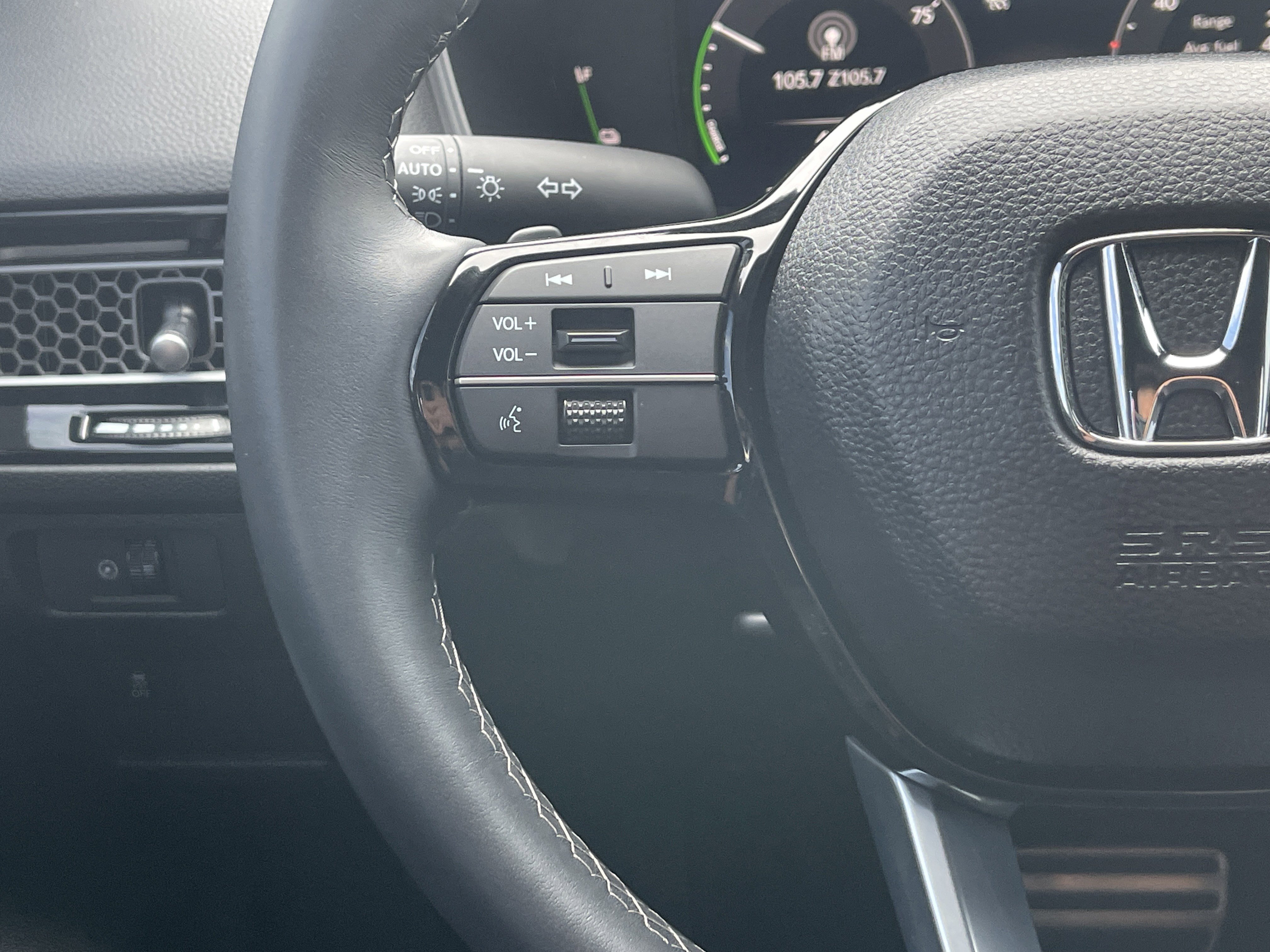 Certified 2025 Honda Civic Sport Touring image 18