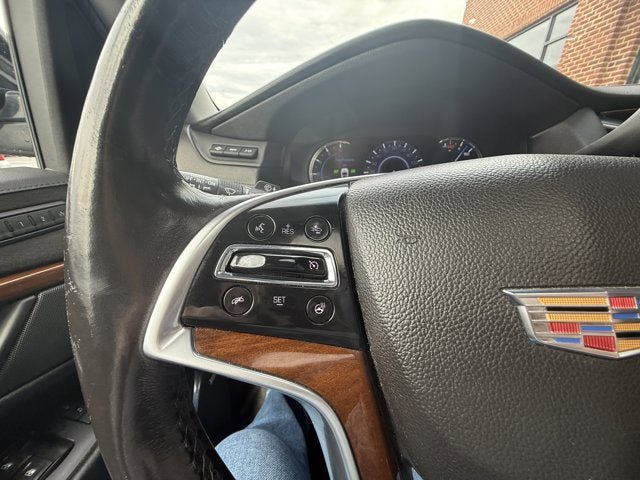 Used 2018 Cadillac Escalade Luxury image 23