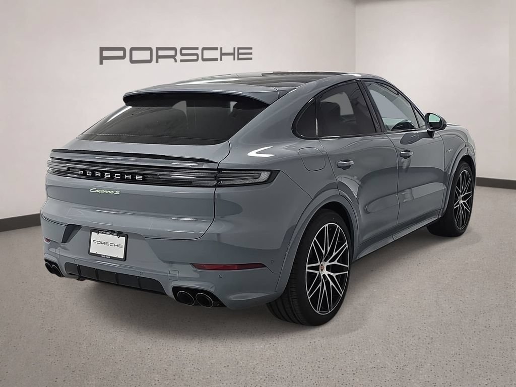 New 2026 Porsche Cayenne S AWD/4WD image 7