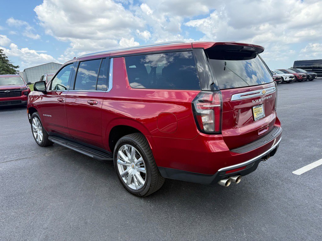 Used 2023 Chevrolet Suburban High Country w/ Max Trailering Package AWD/4WD image 3
