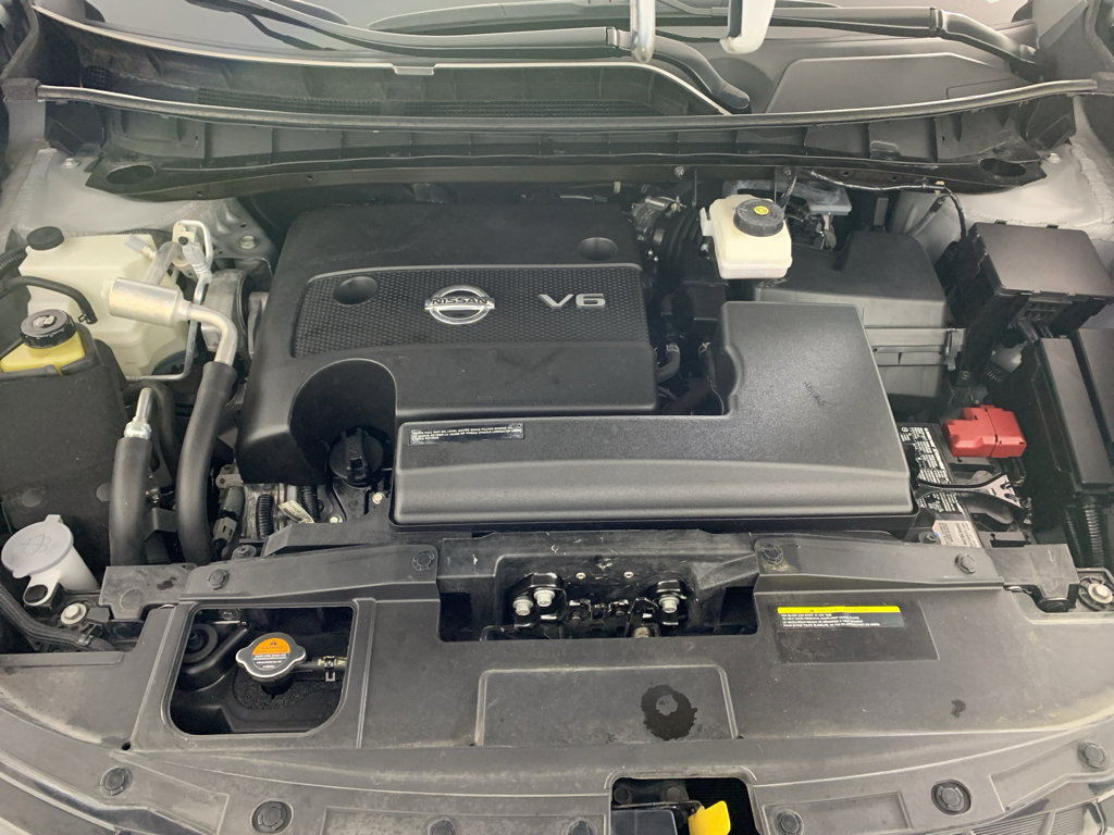 Used 2024 Nissan Murano SV w/ SV Midnight Edition Package image 11