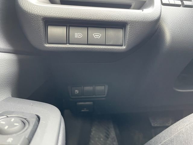 New 2026 Toyota Prius LE image 17