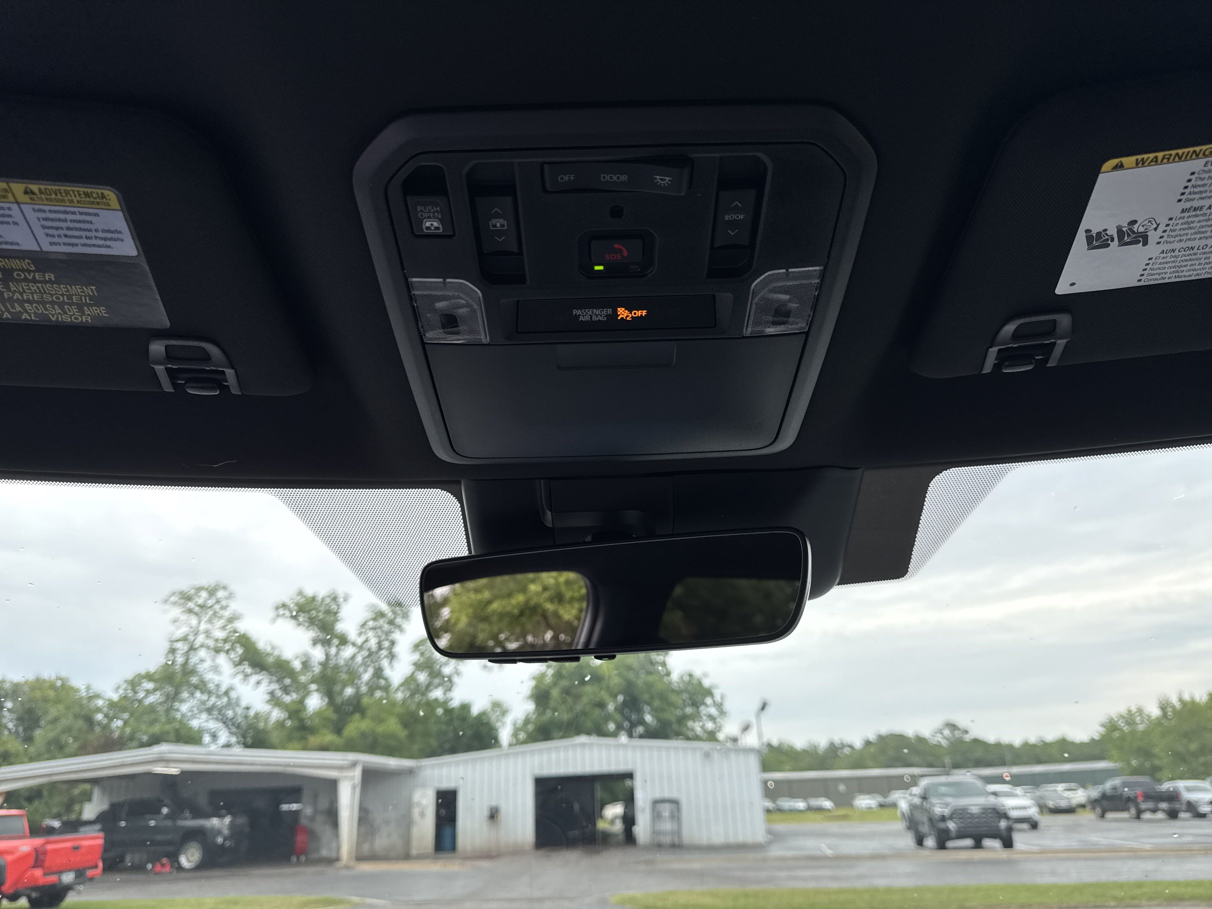 New 2025 Toyota Tundra Limited w/ Power Package AWD/4WD image 22