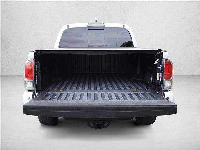 Used 2017 Toyota Tacoma Limited w/ Tow Package AWD/4WD image 7