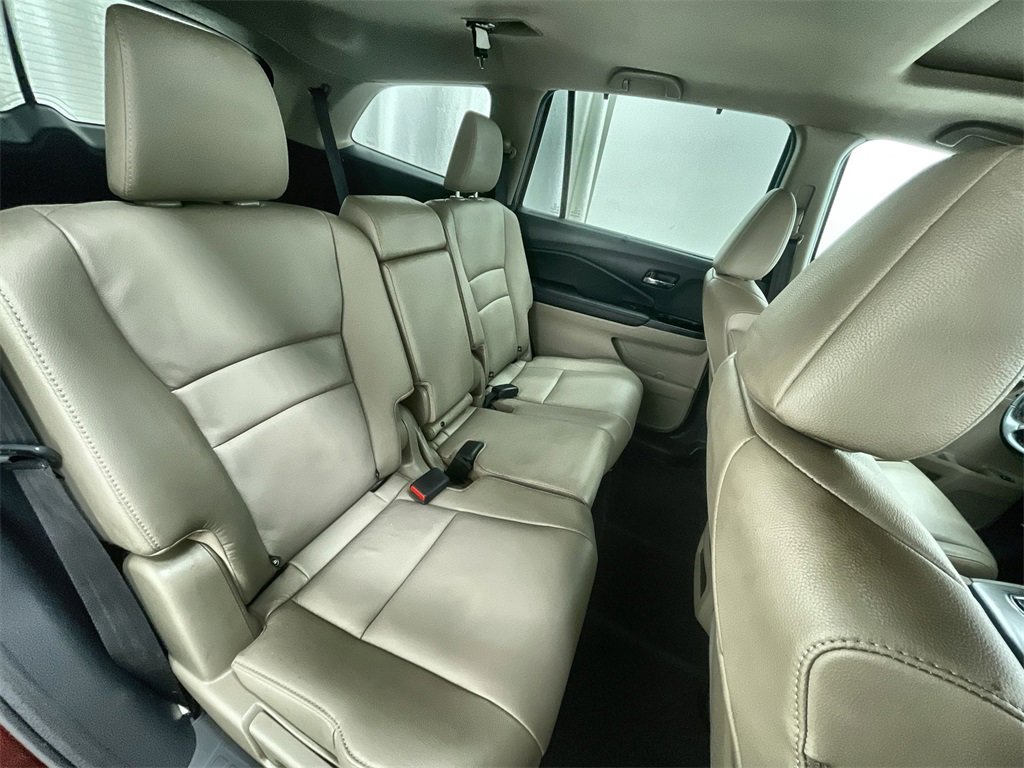 Used 2022 Honda Pilot Special Edition image 32