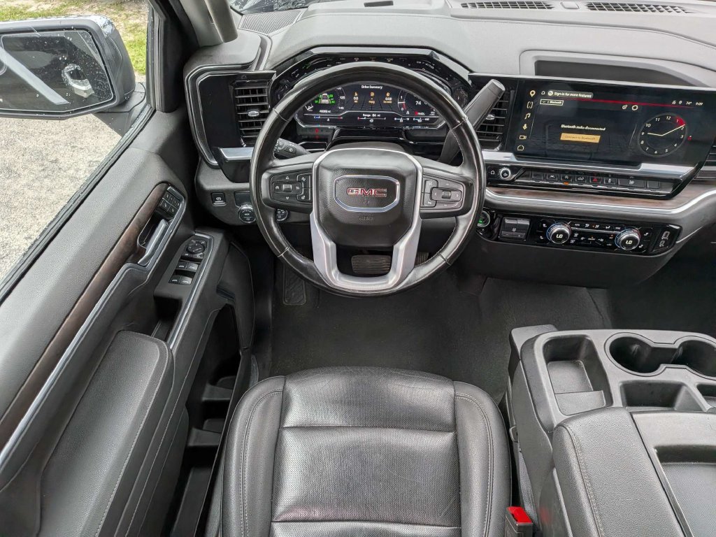 Used 2025 GMC Sierra 1500 SLT RWD image 14