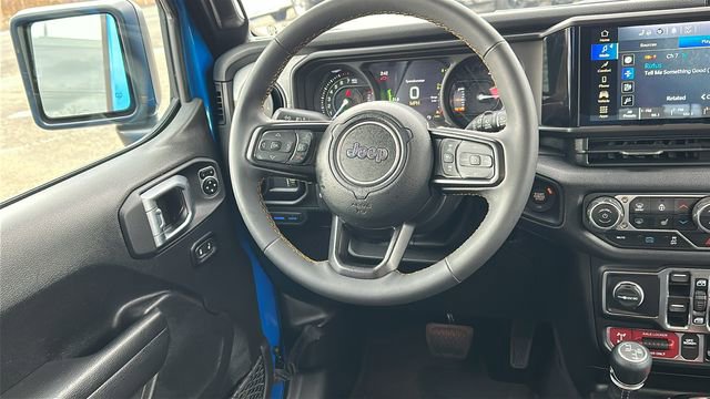 Used 2024 Jeep Wrangler Unlimited image 26