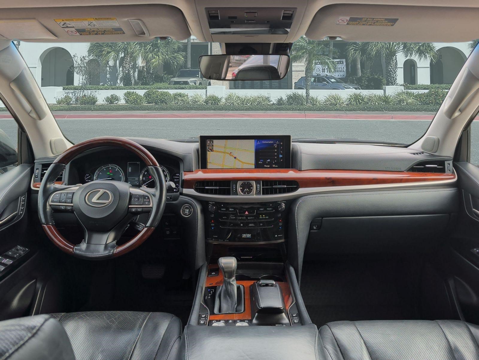 Used 2019 Lexus LX 570 4WD w/ Luxury Package image 27