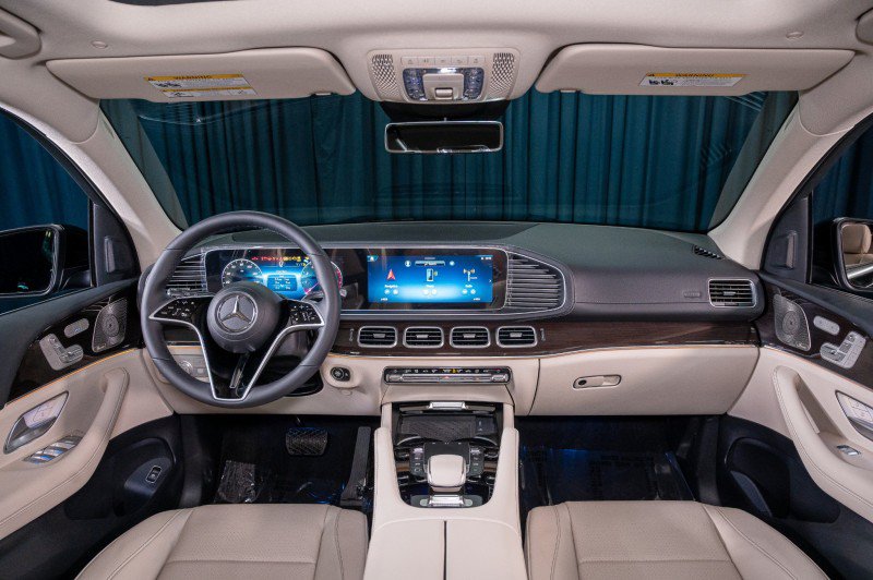 Certified 2026 Mercedes-Benz GLS 450 4MATIC image 29