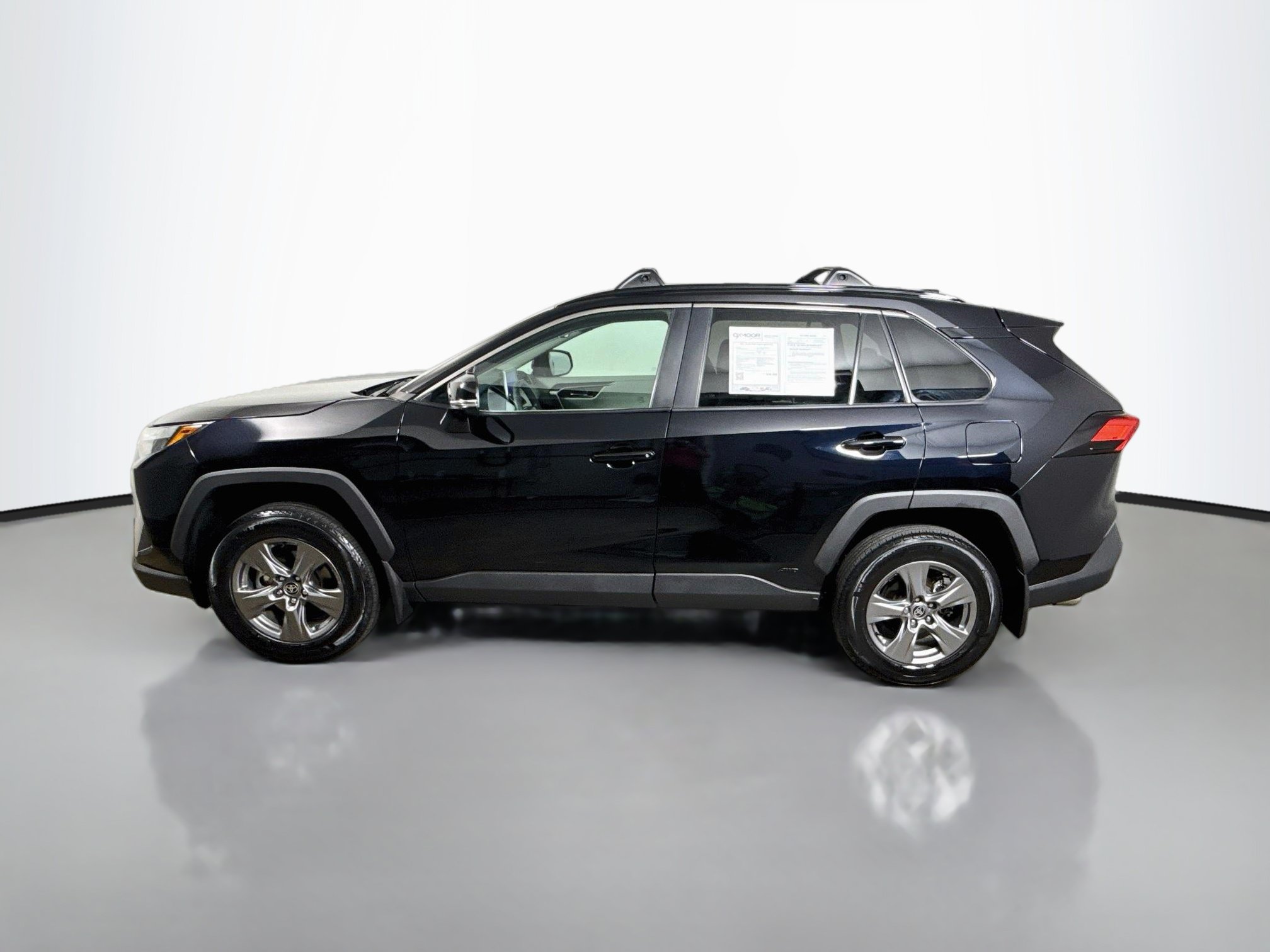 Certified 2024 Toyota RAV4 XLE w/ Convenience Package AWD/4WD image 4