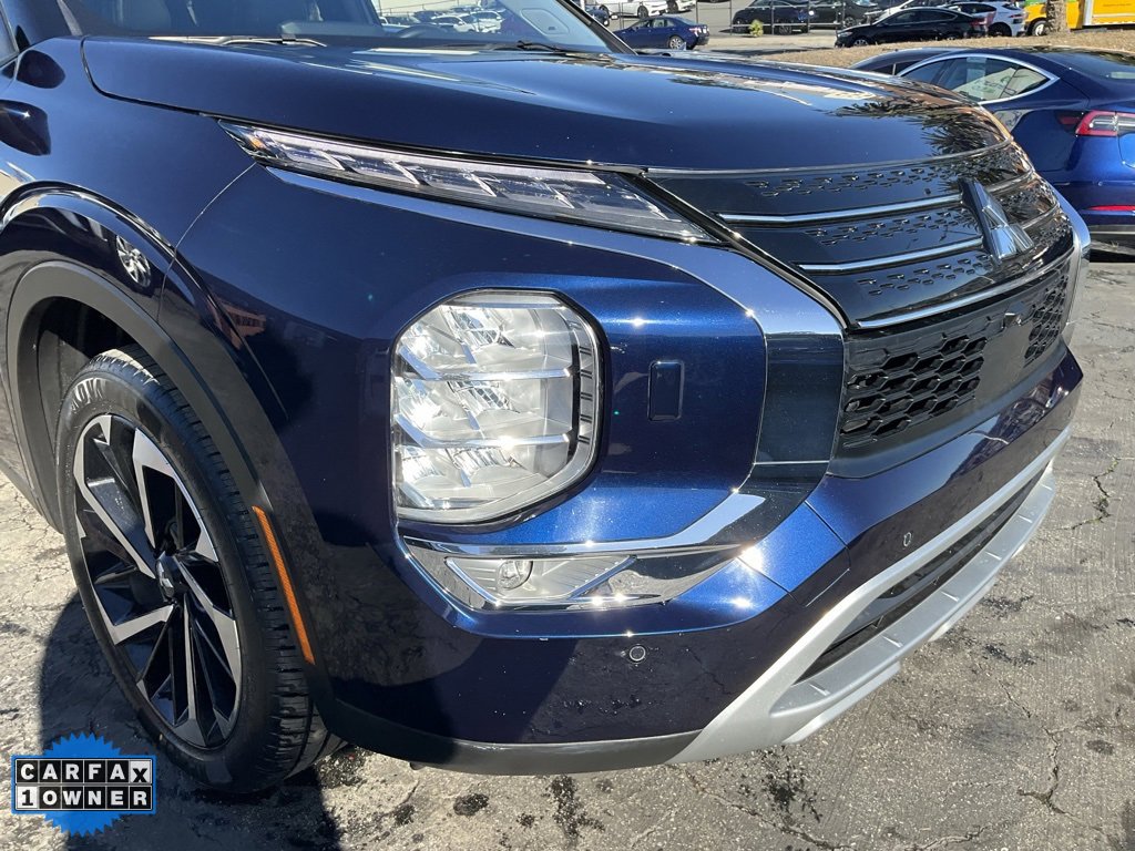 Used 2023 Mitsubishi Outlander SE image 78