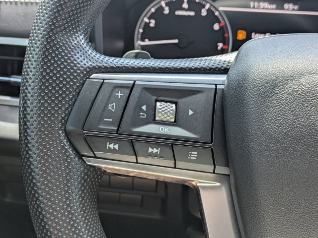Used 2024 Mitsubishi Outlander ES FWD image 25