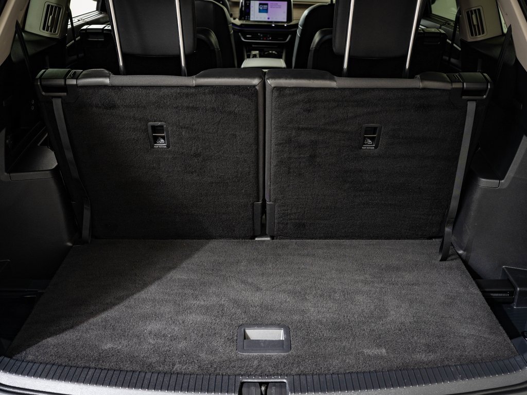 Used 2024 Volkswagen Atlas SEL Premium R-Line image 18