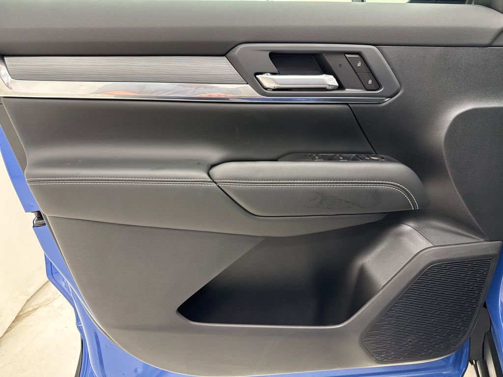 New 2026 GMC Terrain Elevation image 16