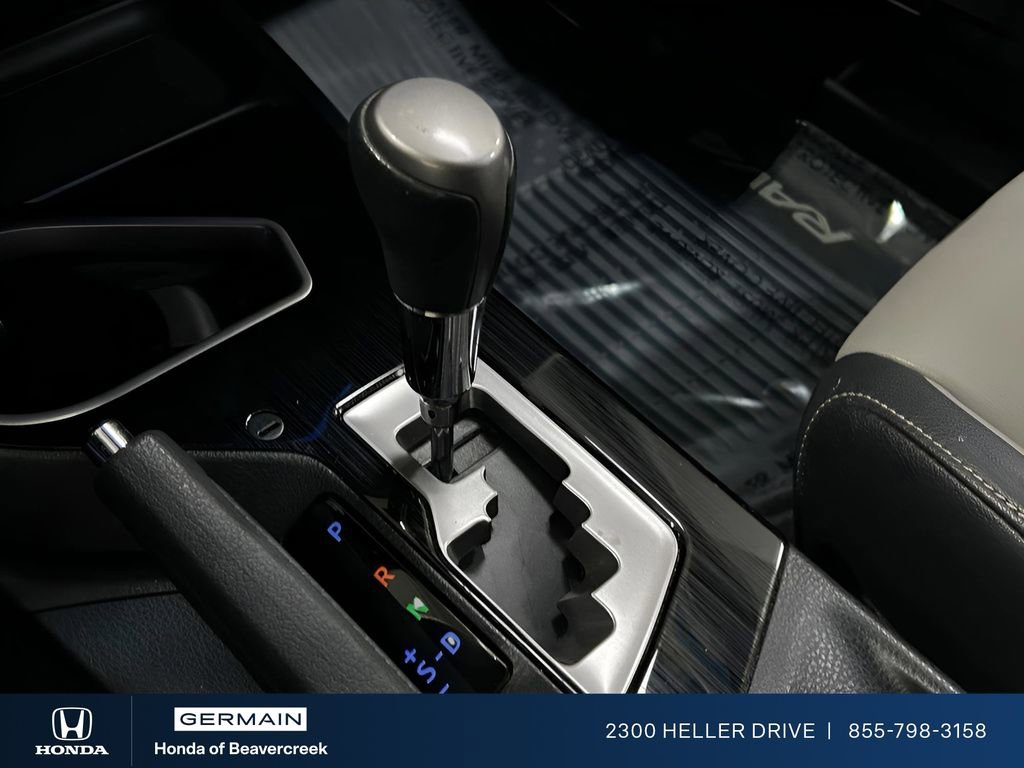 Used 2017 Toyota RAV4 Limited w/ Advanced Technology Package image 13