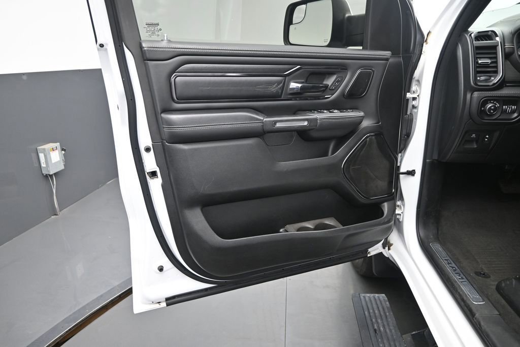 Used 2022 RAM 1500 Limited AWD/4WD image 12