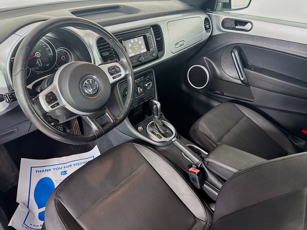 Used 2015 Volkswagen Beetle 1.8T image 10