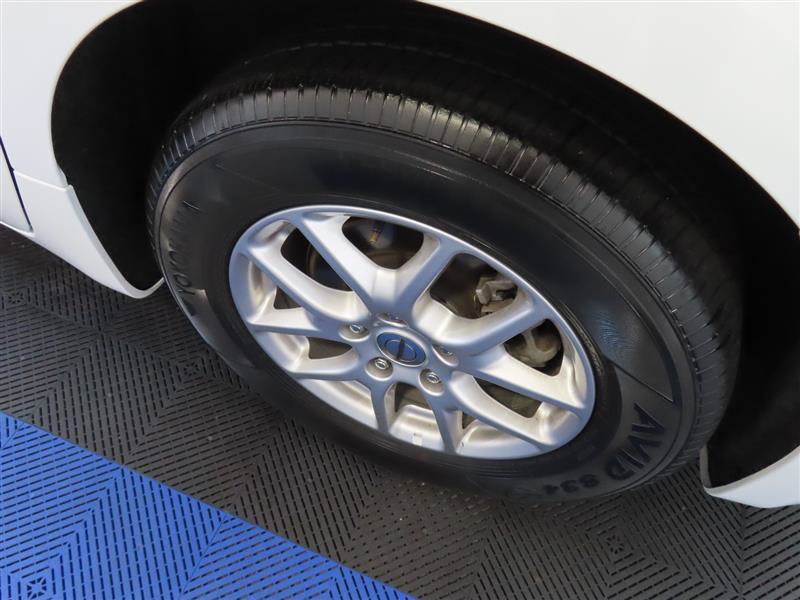 Used 2024 Chrysler Pacifica Touring-L FWD image 7