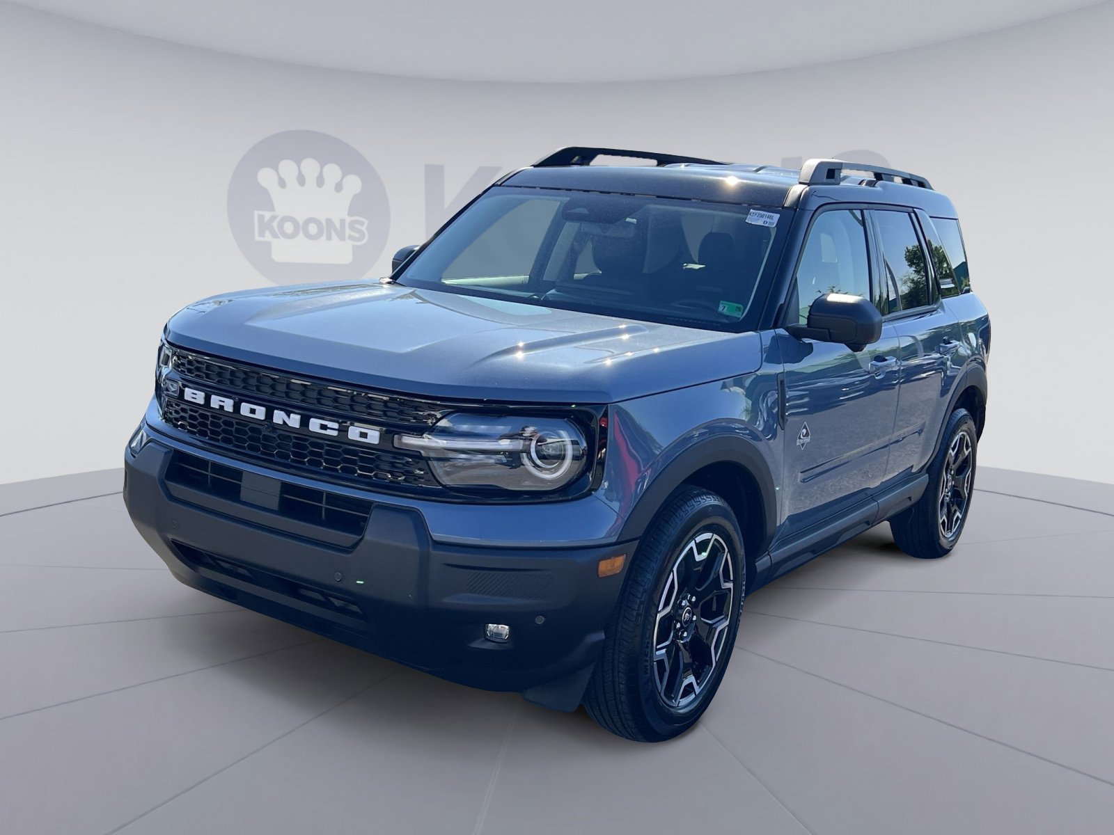 Used 2025 Ford Bronco Sport Outer Banks w/ Outer Banks Tech Package+ AWD/4WD image 1