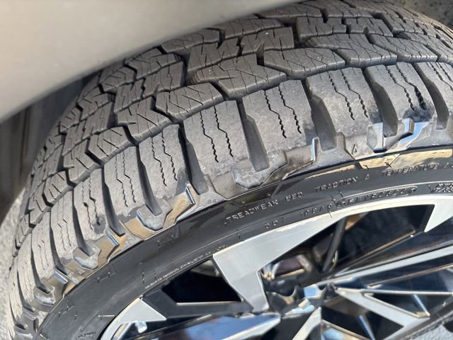 Used 2022 Mitsubishi Outlander ES image 39