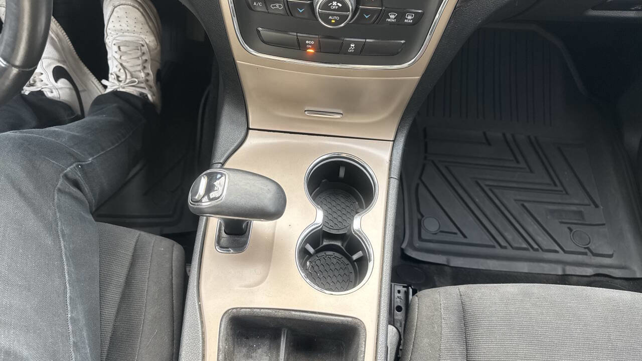 Used 2014 Jeep Grand Cherokee Laredo w/ Quick Order Package 23E image 32