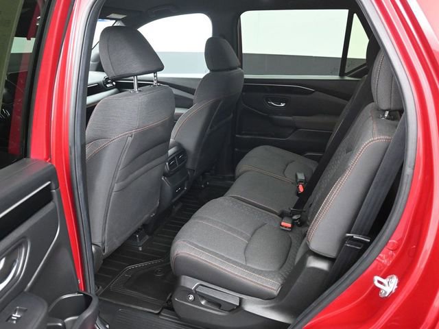 Certified 2025 Honda Pilot Sport image 10