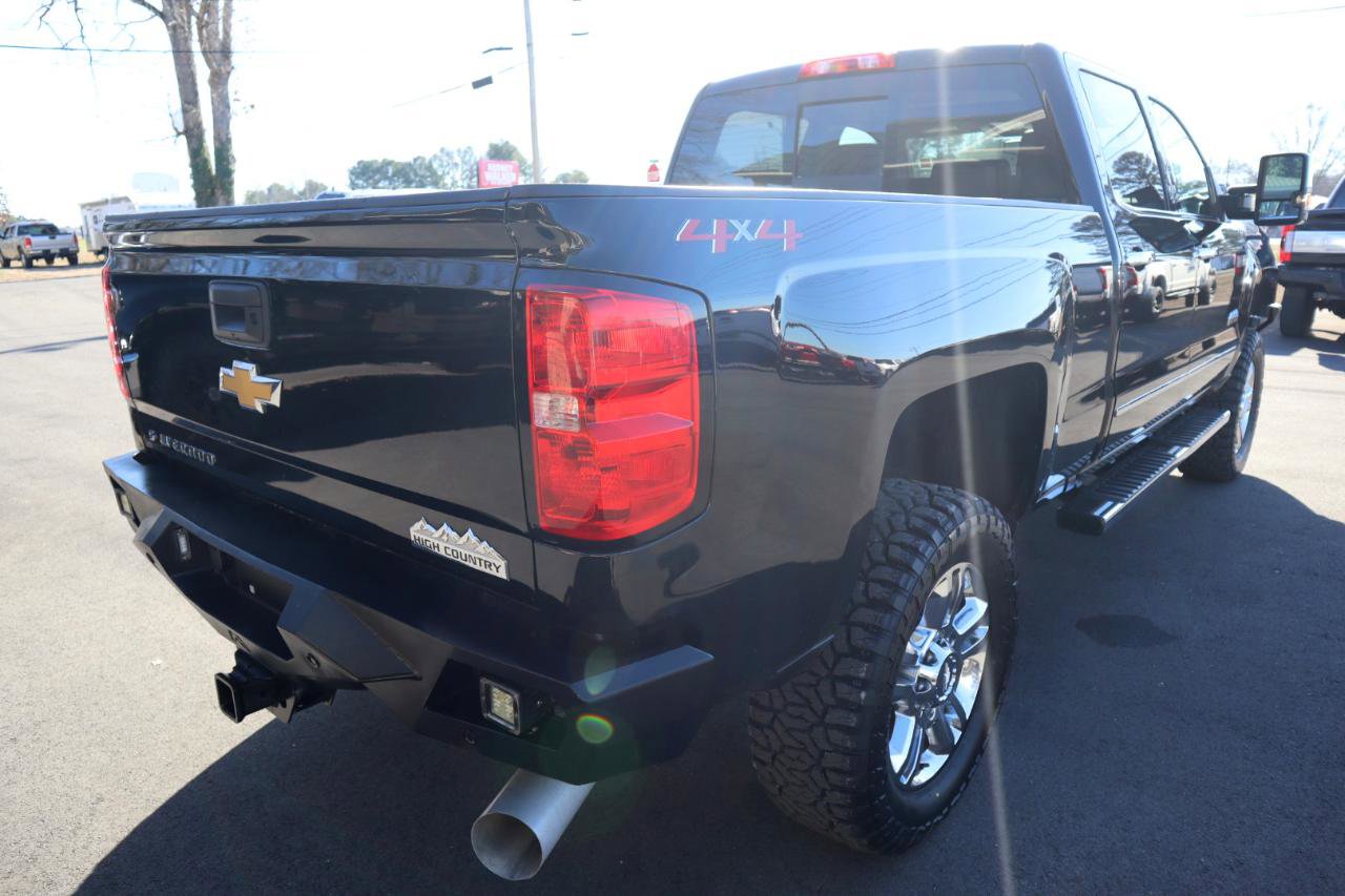 Used 2019 Chevrolet Silverado 2500 High Country w/ Duramax Plus Package image 5