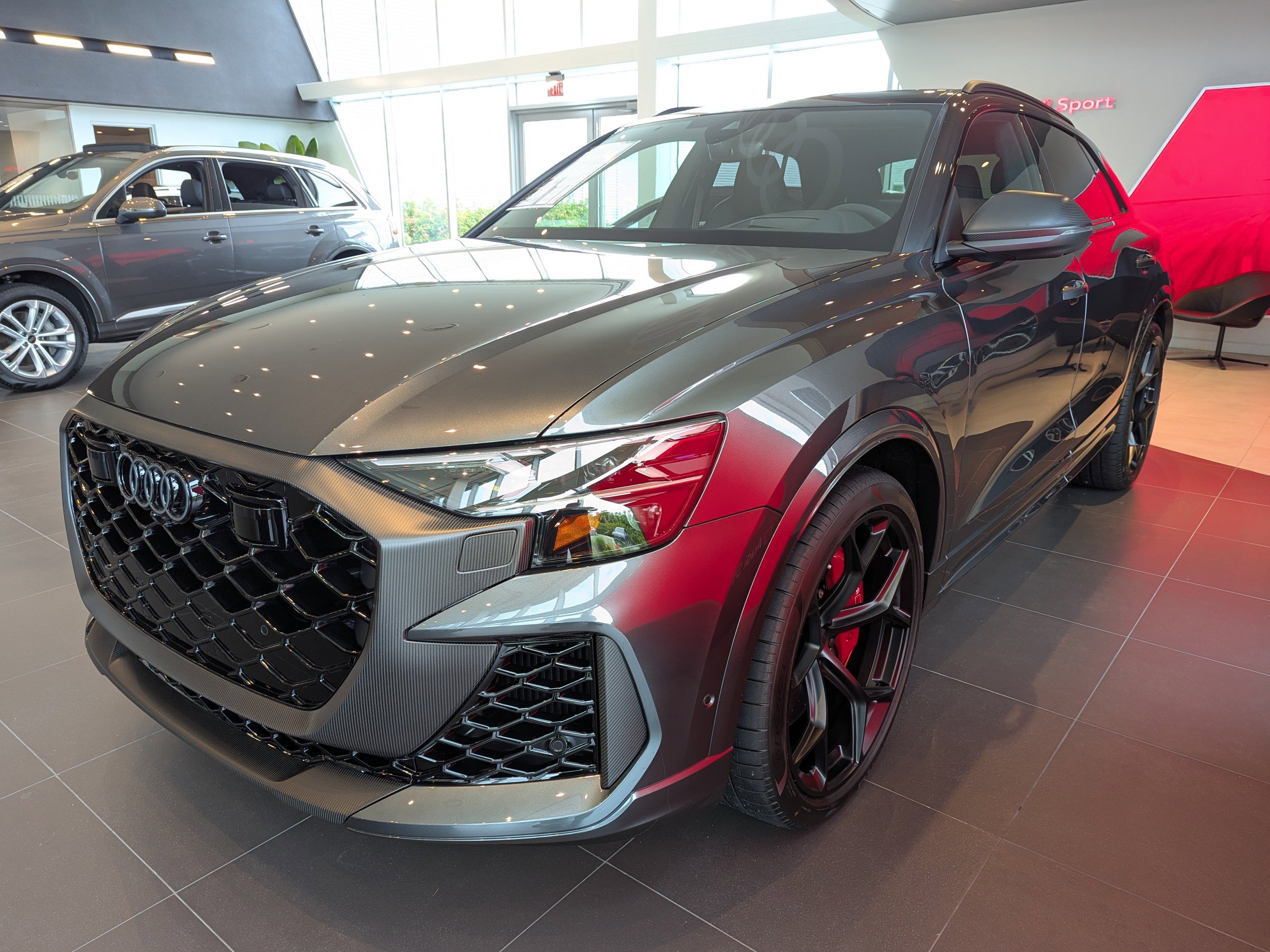 New 2026 Audi RS Q8 performance image 3