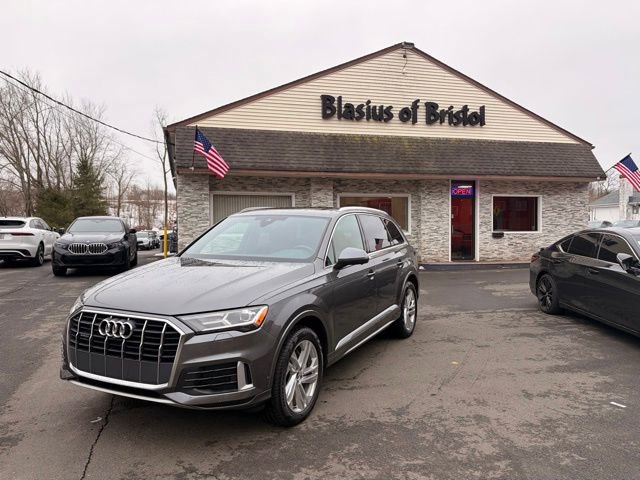 Used 2021 Audi Q7 2.0T Premium Plus w/ Premium Plus Package AWD/4WD image 1